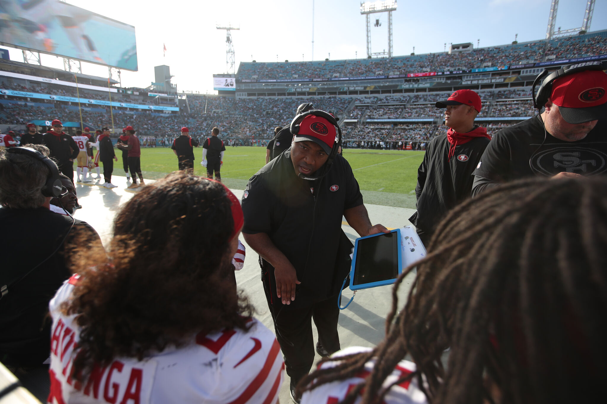 Houston, Texas, USA. 25th Aug, 2022. San Francisco 49ers head coach Kyle  Shanahan during an NFL preseason game between the Texans and the 49ers in  Houston, Texas, on August 25, 2022. (Credit