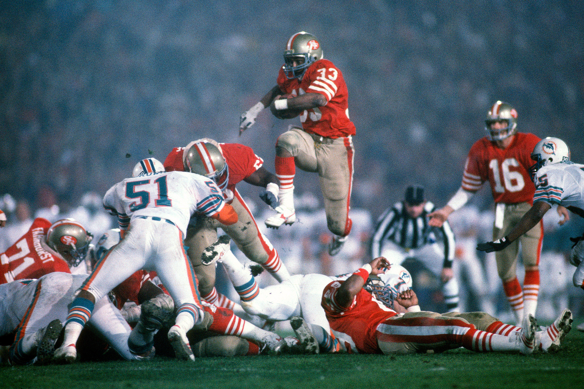 San Francisco 49ers Roger Craig, Super Bowl Xix Sports Illustrated Cover  Canvas Print