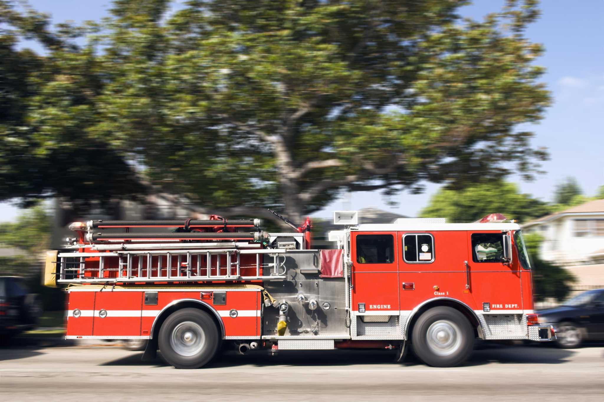 Four rescued by firefighters from Berkeley fire in historic building - Vimarsana News
