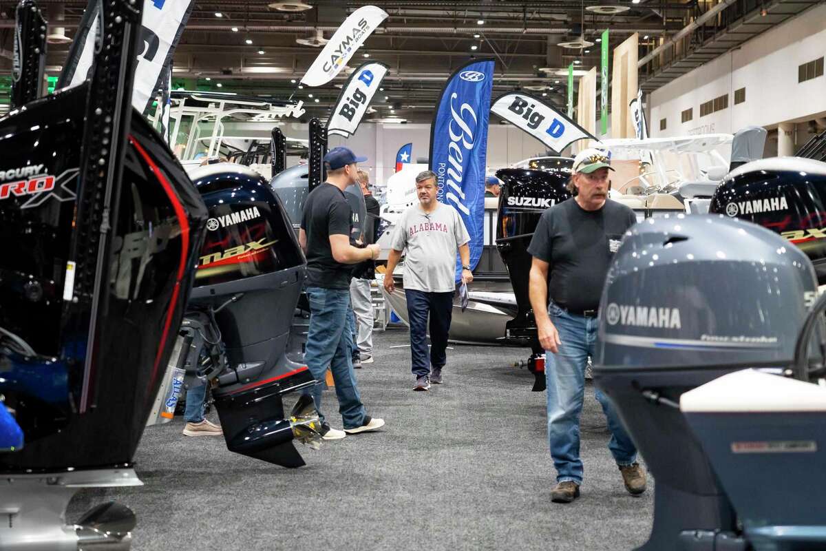 Wouldbe buyers hold off at Houston's boat and auto show amid rising prices