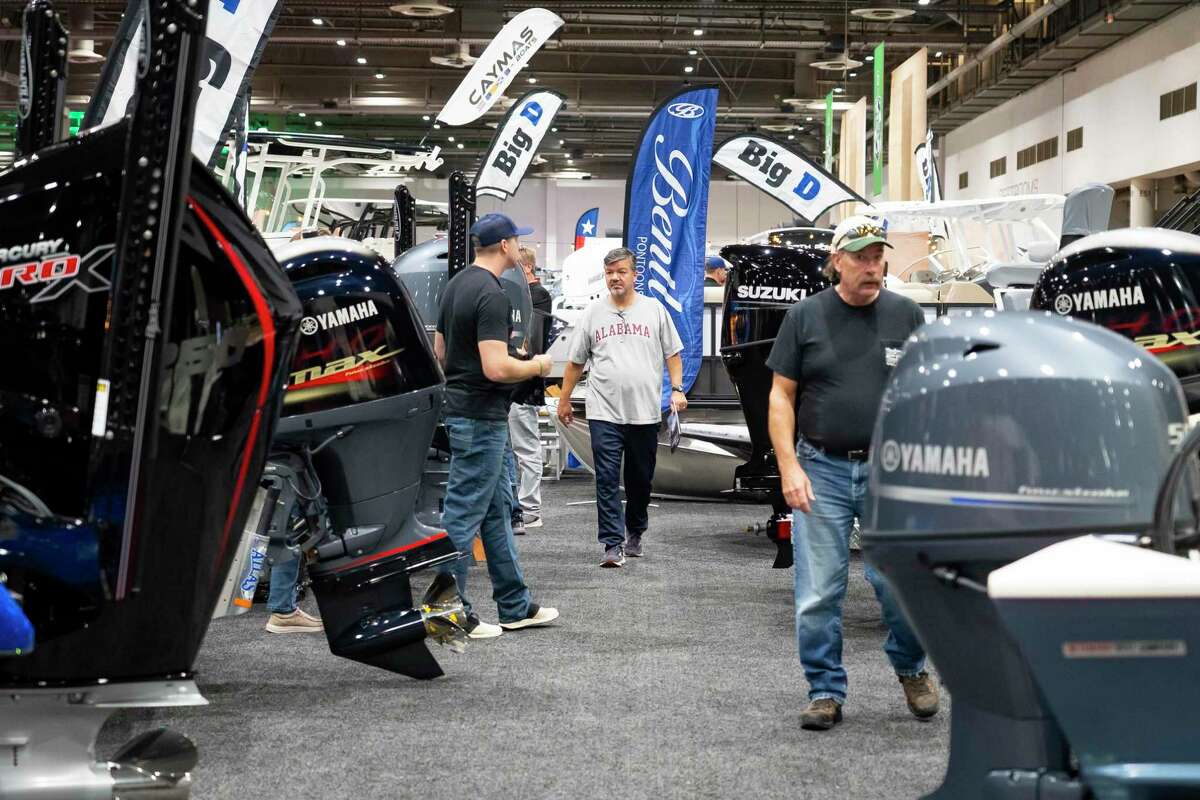 Would-be buyers hold off at Houston's boat and auto show amid rising prices