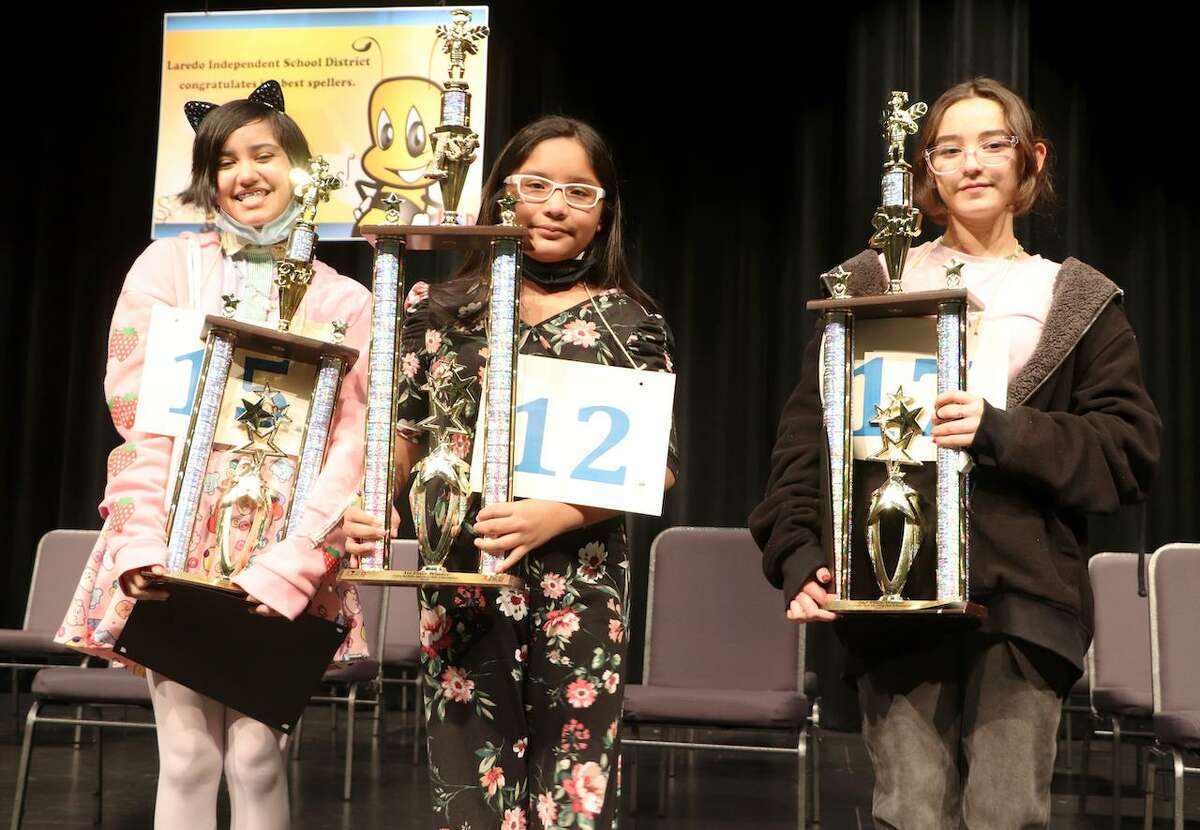 Memorial Middle School seventh grader Kaylie Elizondo won Third Place, Farias Elementary fourth grade student Victoria Salazar was declared the First Place, and coming in Second Place was Lamar Middle School seventh grader Emily Rodriguez