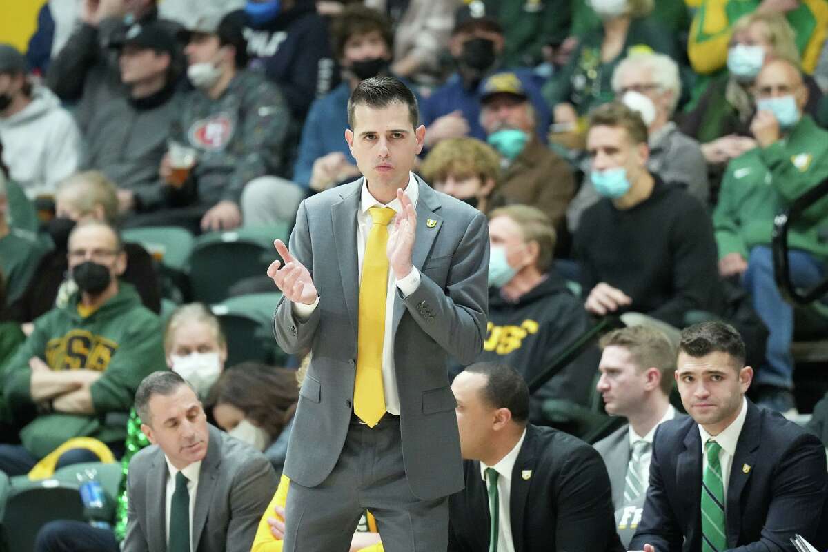 Todd Golden's USF team won its first 10 games this season but is 3-4 in January.