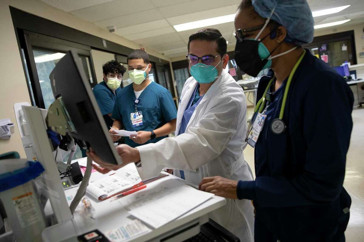 COVID has infected nearly 1 in 5 Bexar County residents. Here are the