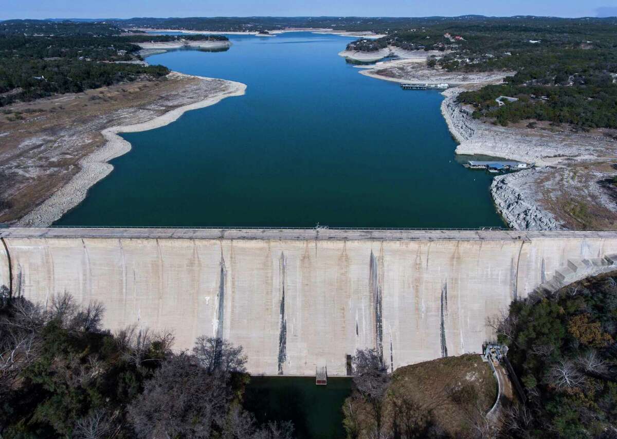 Medina Lake is seen on Jan. 21 at 25.3 percent full, according to the Texas Water Development Board’s websote, down from 40.7 percent a year ago.