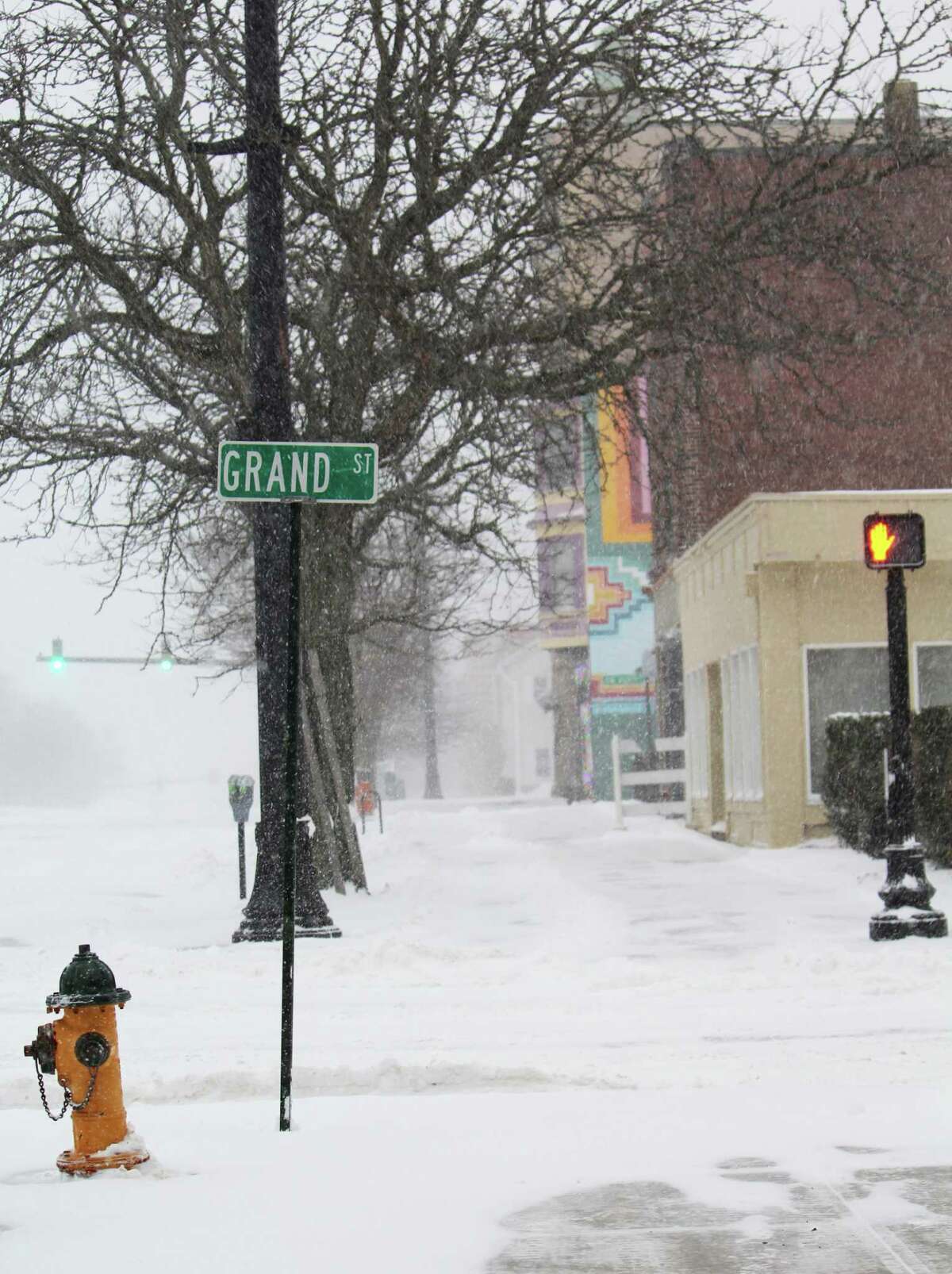 The North End of the Middletown was desolate Saturday morning as people kept warm and safe inside waiting for heavy snow and blizzard conditions on the way throughout the day.