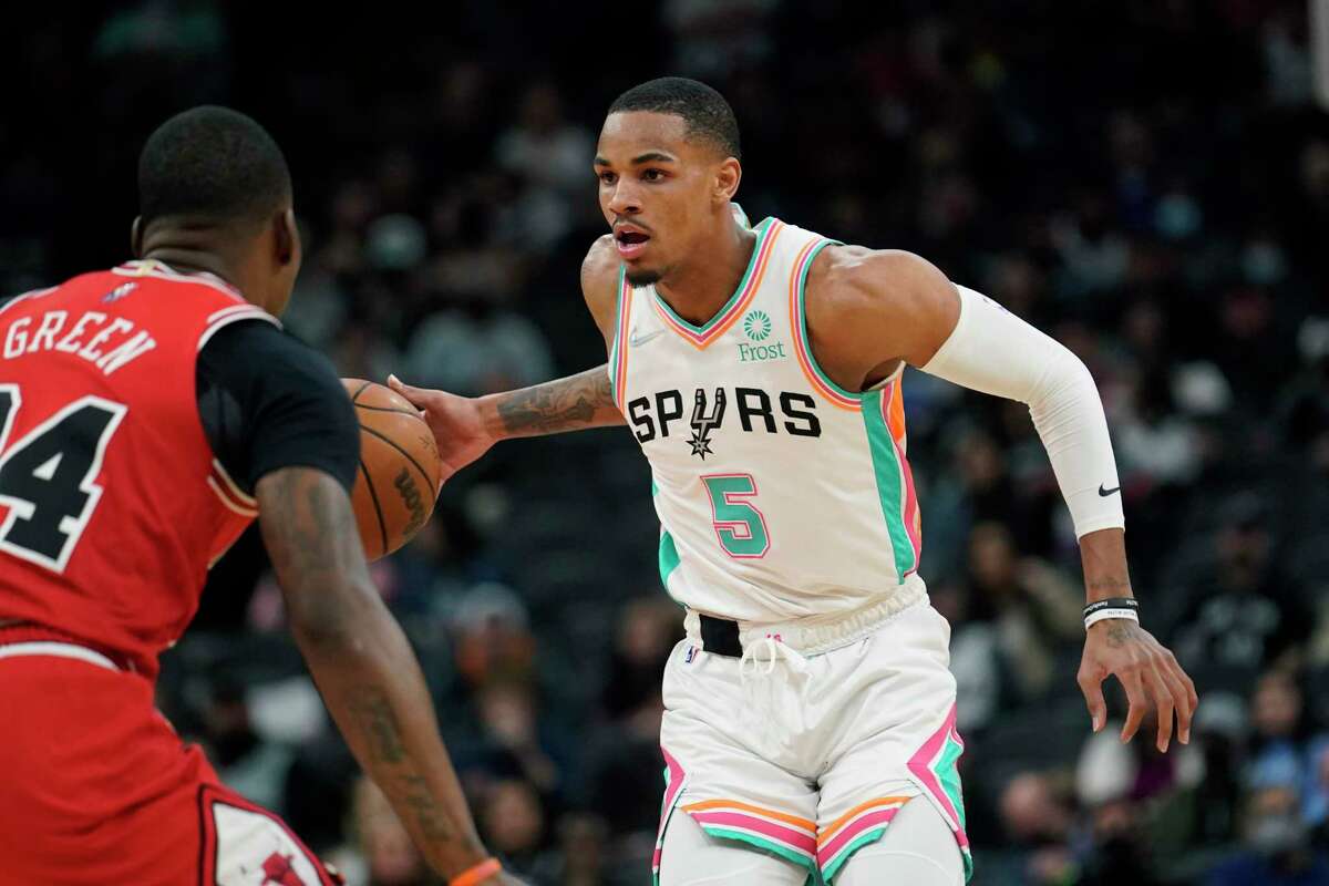 San Antonio Spurs’ Dejounte Murray Keeps Piling Up The Accolades