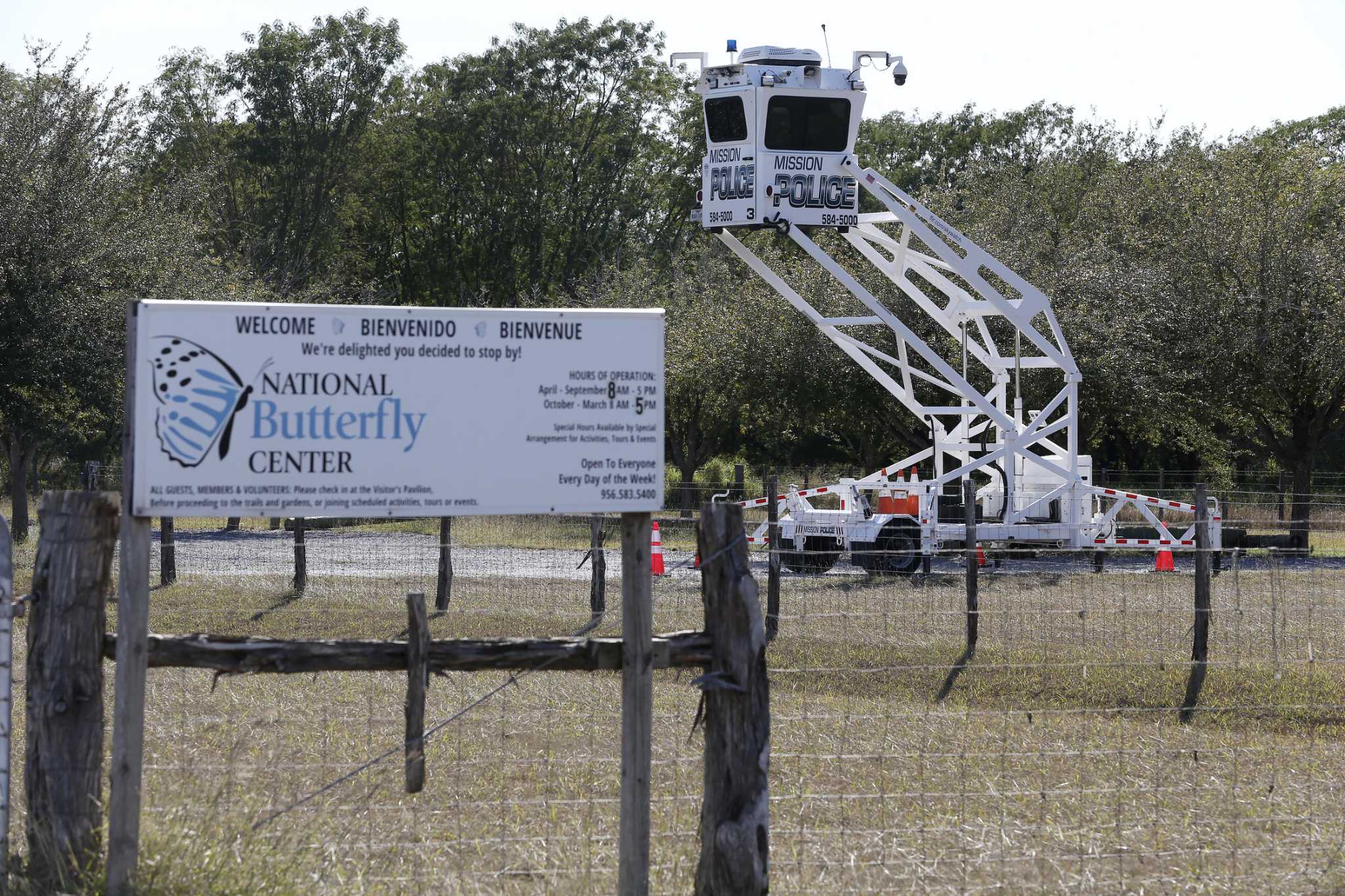 National Butterfly Center on Texas border closing indefinitely after threats from right-wing conspiracy theorists - Vimarsana News