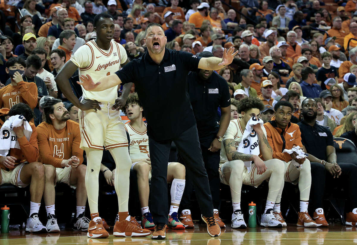 Head coach Chris Beard of the Texas Longhorns yells to his team as they play Tennessee Volunteers at the Frank Erwin Center on January 29, 2022 in Austin, Texas.
