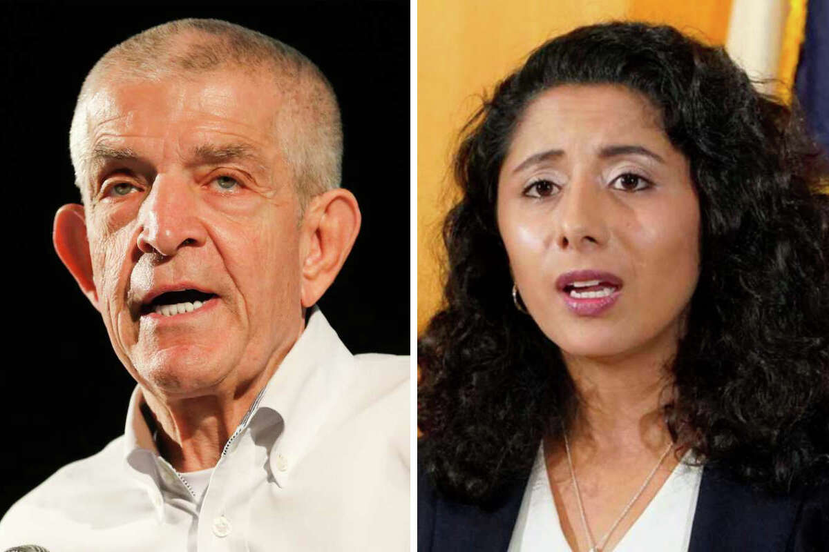 Black conservatives, Mattress Mack sue Harris County