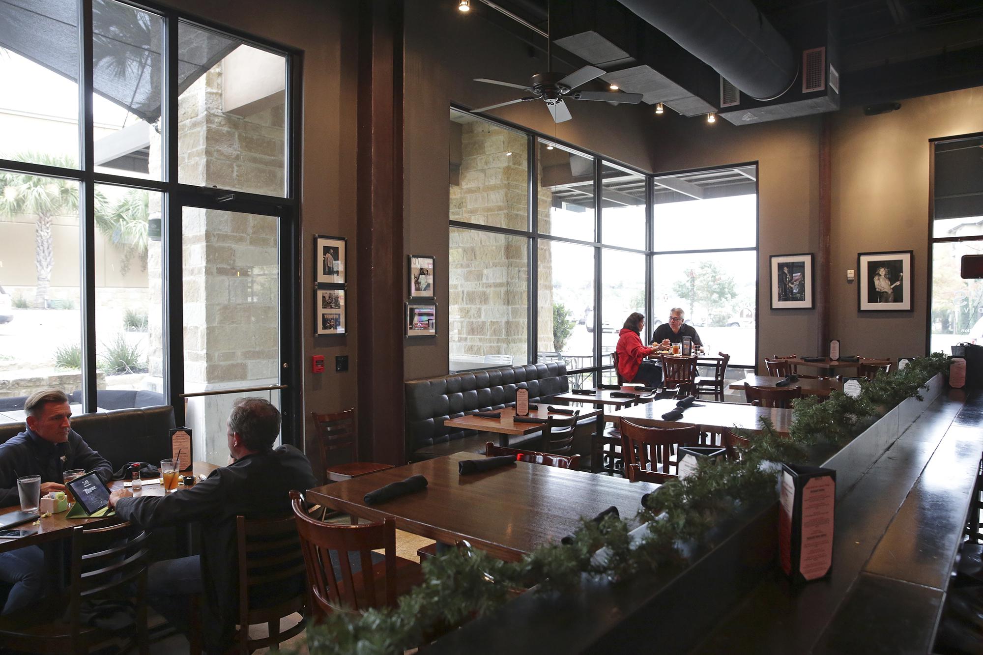 Popular San Antonio Quarry Village restaurant Max’s Wine Dive has