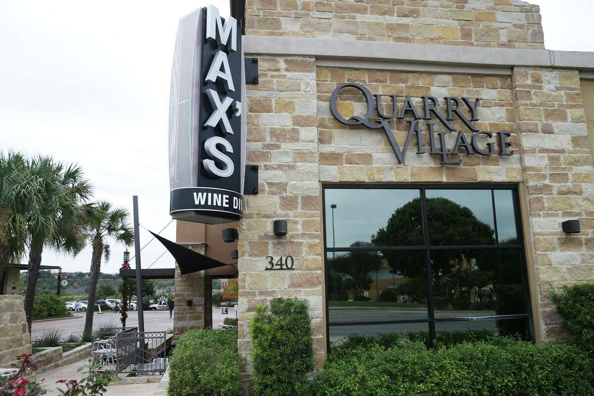 Popular San Antonio Quarry Village restaurant Max’s Wine Dive has closed permanently