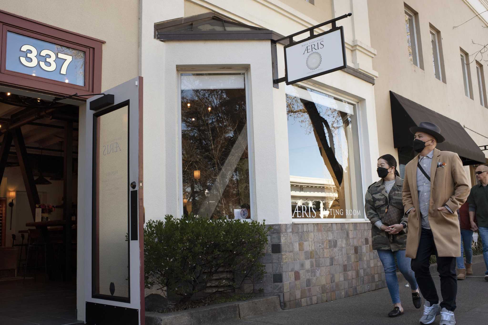 Healdsburg's new Sicily-inspired winery is pouring the best white wine you've never heard of - Vimarsana News