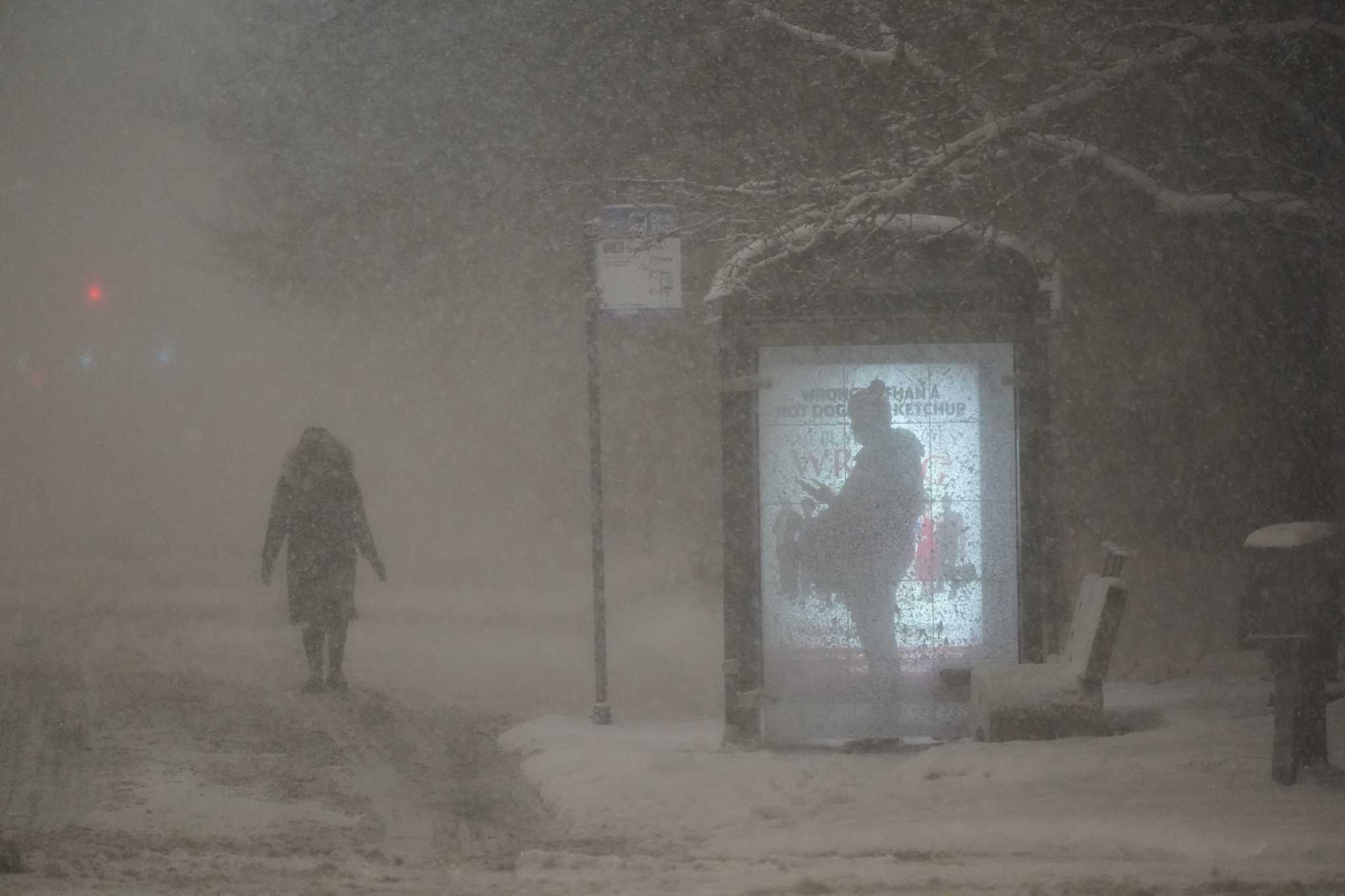 Winter storm brings freezing rain, snow to wide swath of US - Vimarsana News