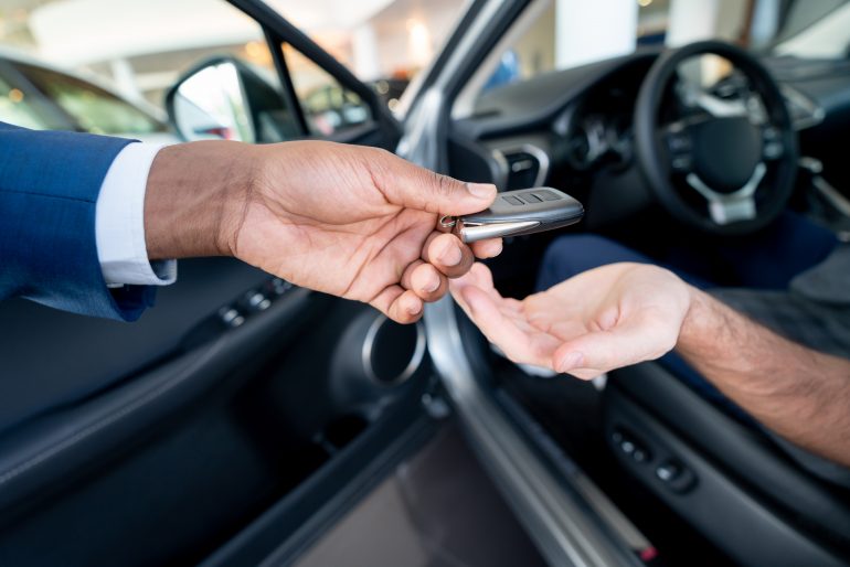 How to Avoid Long Lines at Rental Car Counters - Vimarsana News