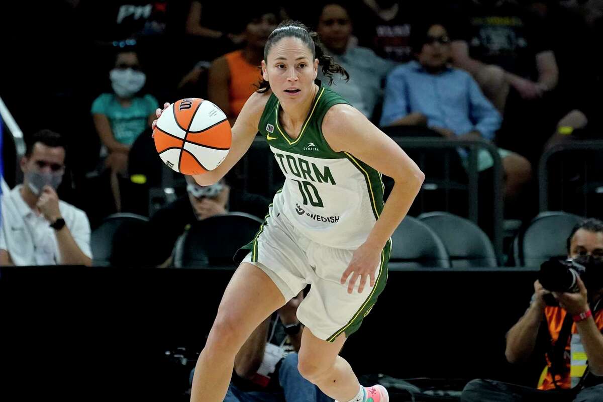 Seattle Storm guard Sue Bird plays during the first half of the Commissioner’s Cup against the Connecticut Sun in August.