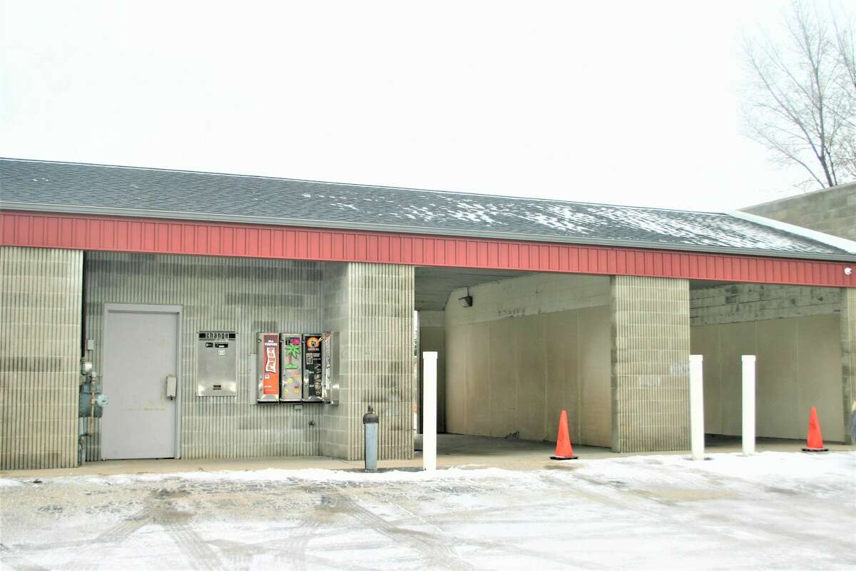 Big Rapids car wash under new ownership