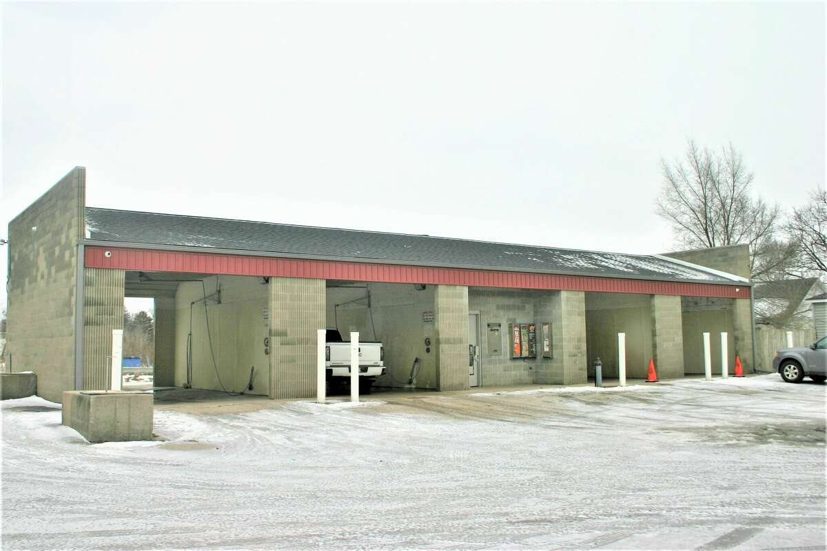 Big Rapids car wash under new ownership