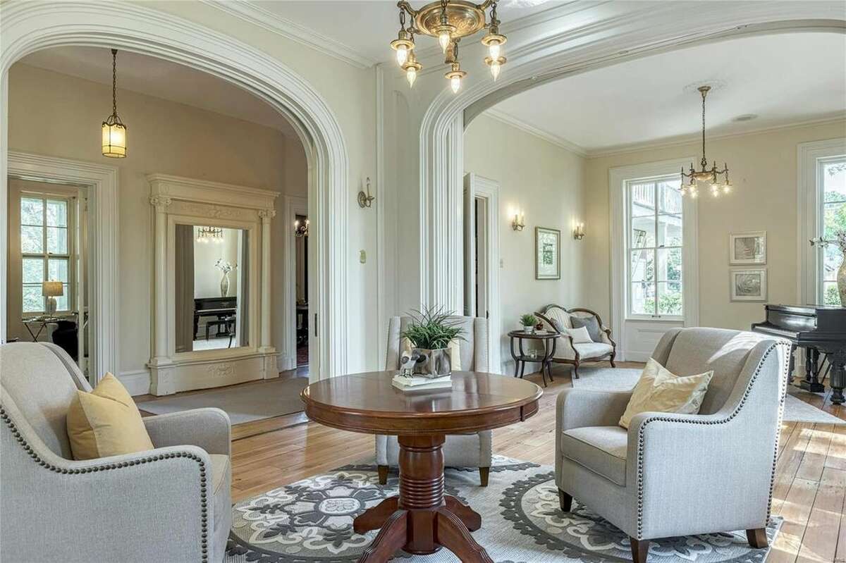 1.4M preCivil War mansion comes with wedding chapel, venue