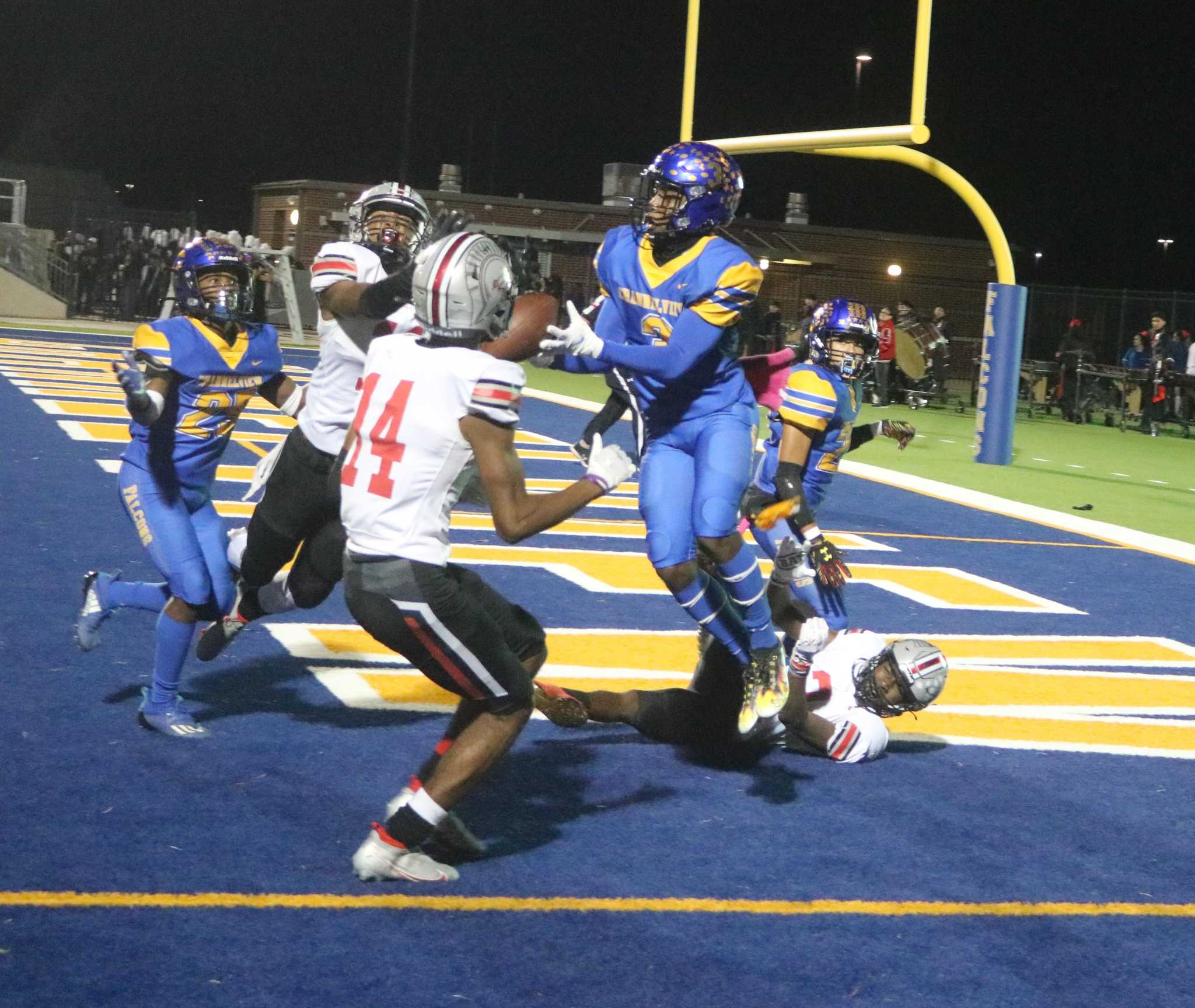 Texans star Will Anderson Jr. surprises Royal ISD football team