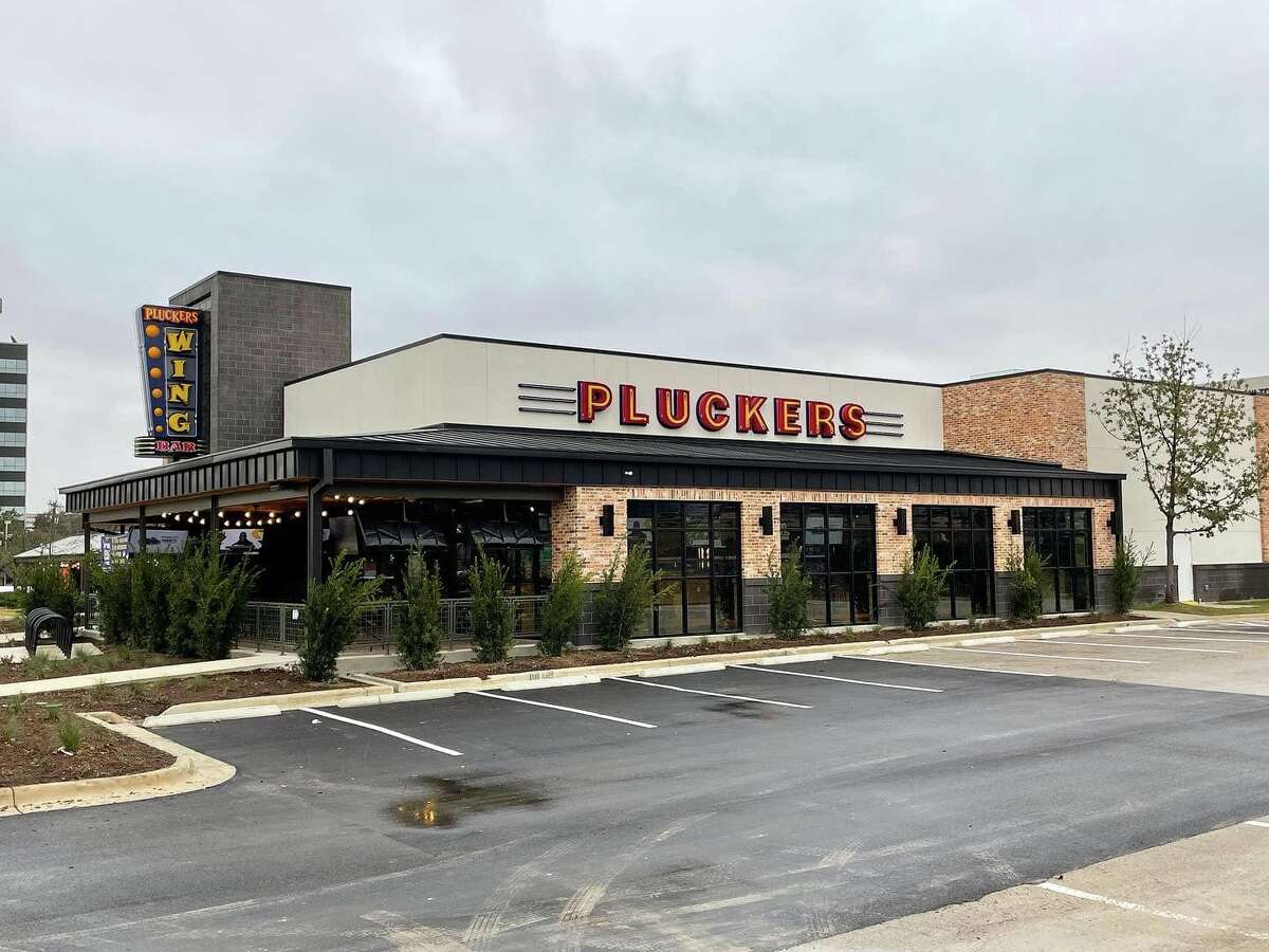 Pluckers is getting clucking near North Star Mall