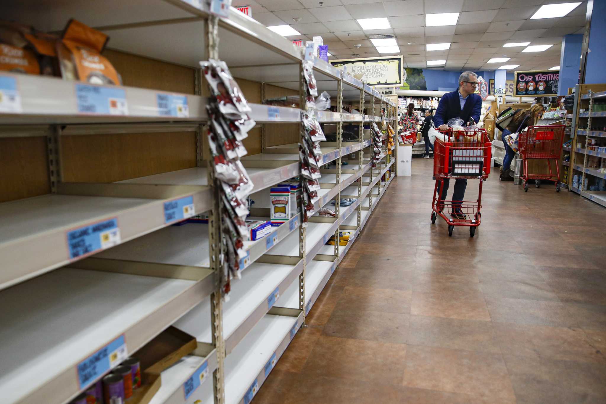 Stores, Laredoans get ready for freezing temperatures - Vimarsana News