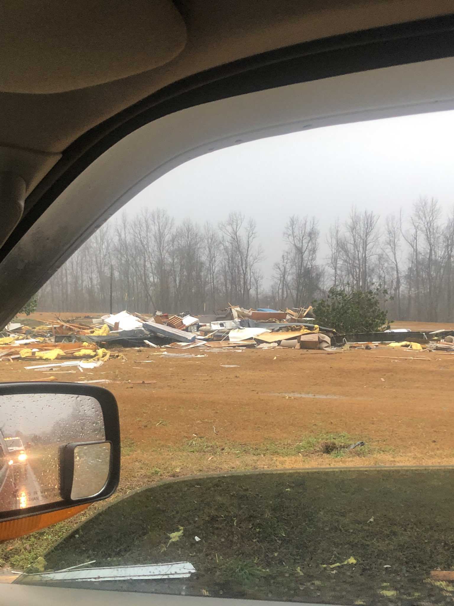 1 dead, 8 injured in western Alabama tornado