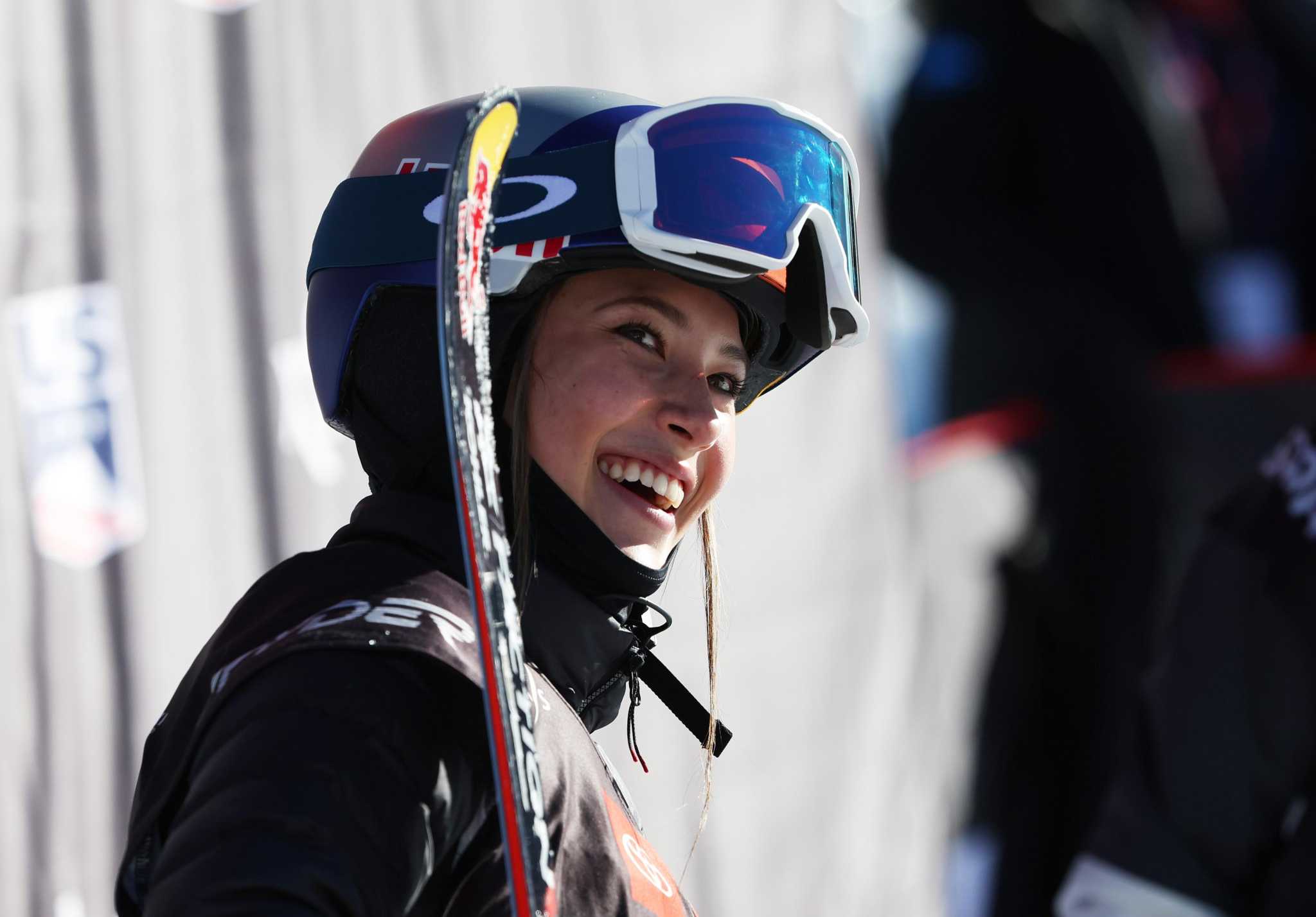 Beijing Olympics: Eileen Gu to ski for China after Bay Area upbringing