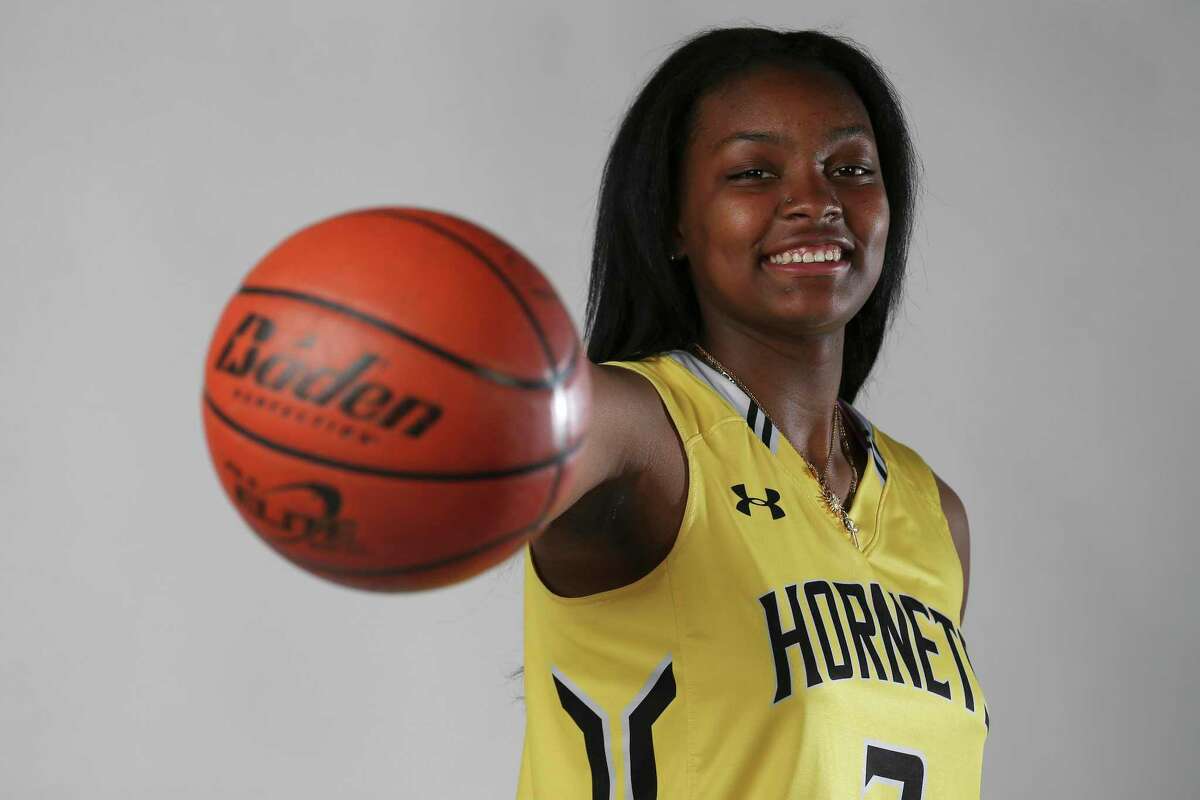 Meet Baylor’s NaLyssa Smith, the best basketball player in Texas and