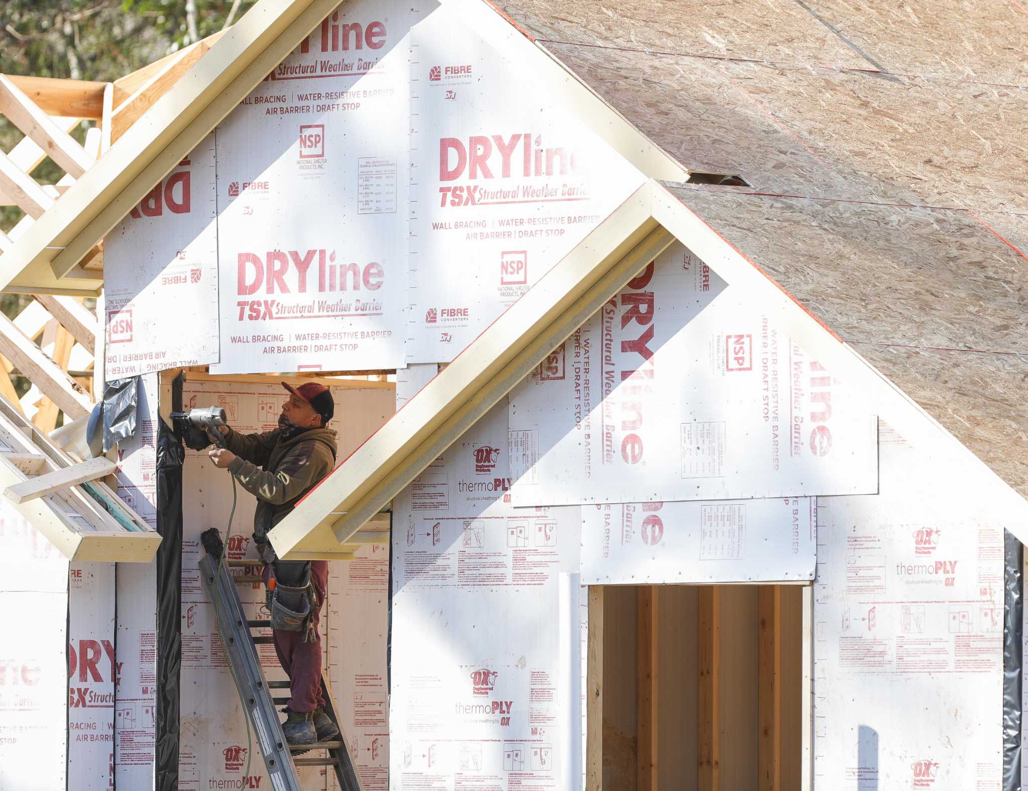 New homes taking longer to build because of supplies, labor shortage