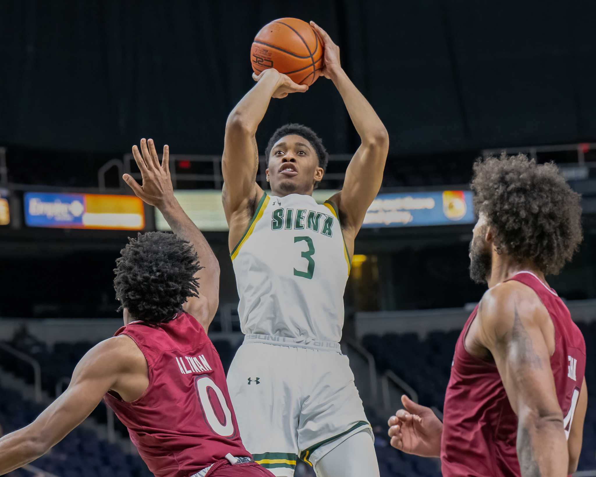 Siena men's basketball's warmup shirts ask: 'AM I NEXT?