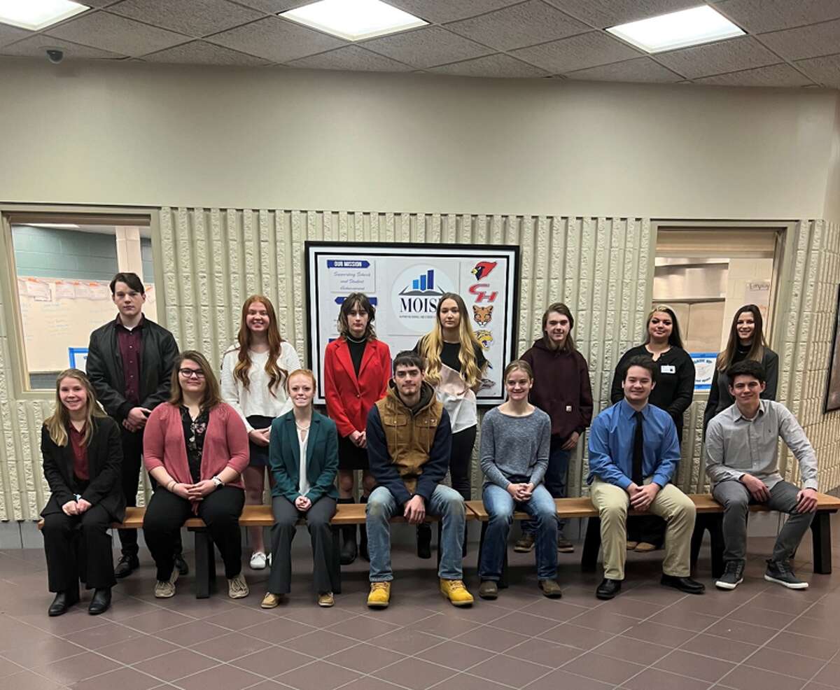 AM group outstanding students: Front row left to right:  Emma Balahoski – Corrections, Lindsey Bigford – EMT, Madison Brewer – CNA, Andrew Broomfield – Construction, Brianna Cass – Welding, Kalib Collins – IT, Brenden Eckert – Automotive Back row left to right:  David Miller – Public Safety, Olivia Nelson – Allied Health, Sadie Scott – Culinary, Jade Smith – Graphics, Chance Traynor – Diesel Tech, Hannah Neal – Cosmetology, Willow Miller - Cosmetology. Not Pictured:  Kalyn Raines – Cosmetology, Ares Lyons –  Engineering  