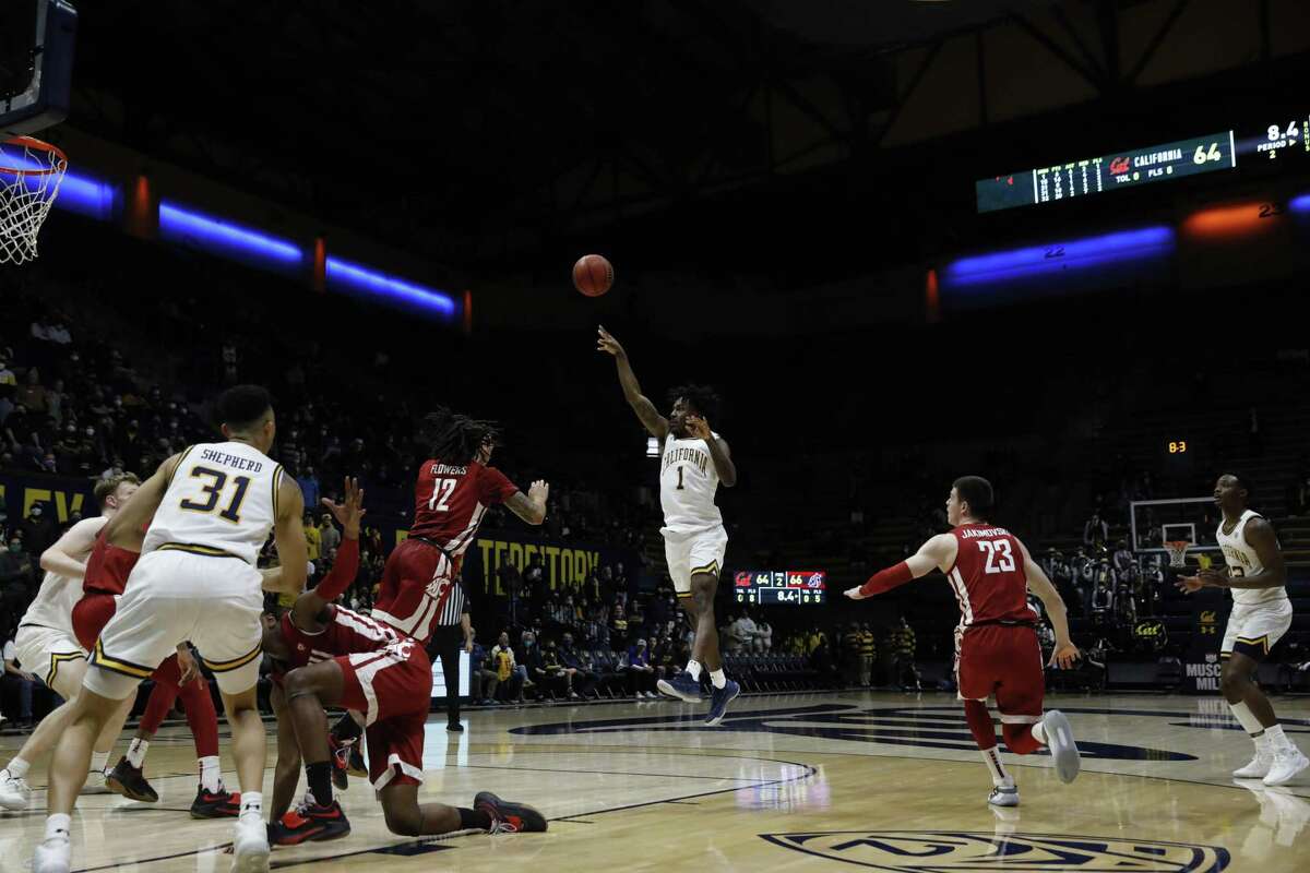 California guard Joel Brown (1) shoots a jumper in the closing second in the second half of his NCAA college basketball game against Washington State in Berkeley, Calif. Saturday, Feb. 5, 2022.
