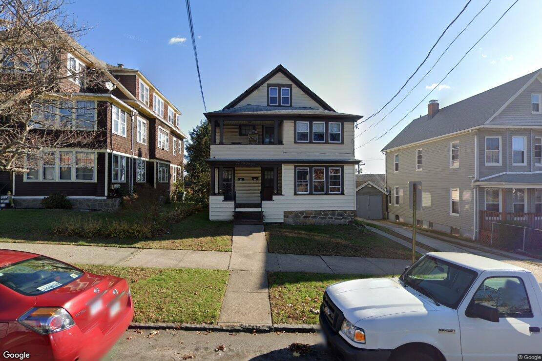 Duplex sells for 255,000 in Bridgeport