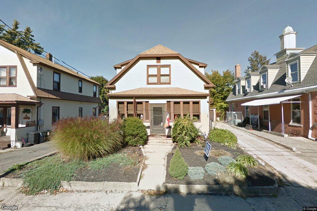 Duplex sells for 302,000 in Ansonia