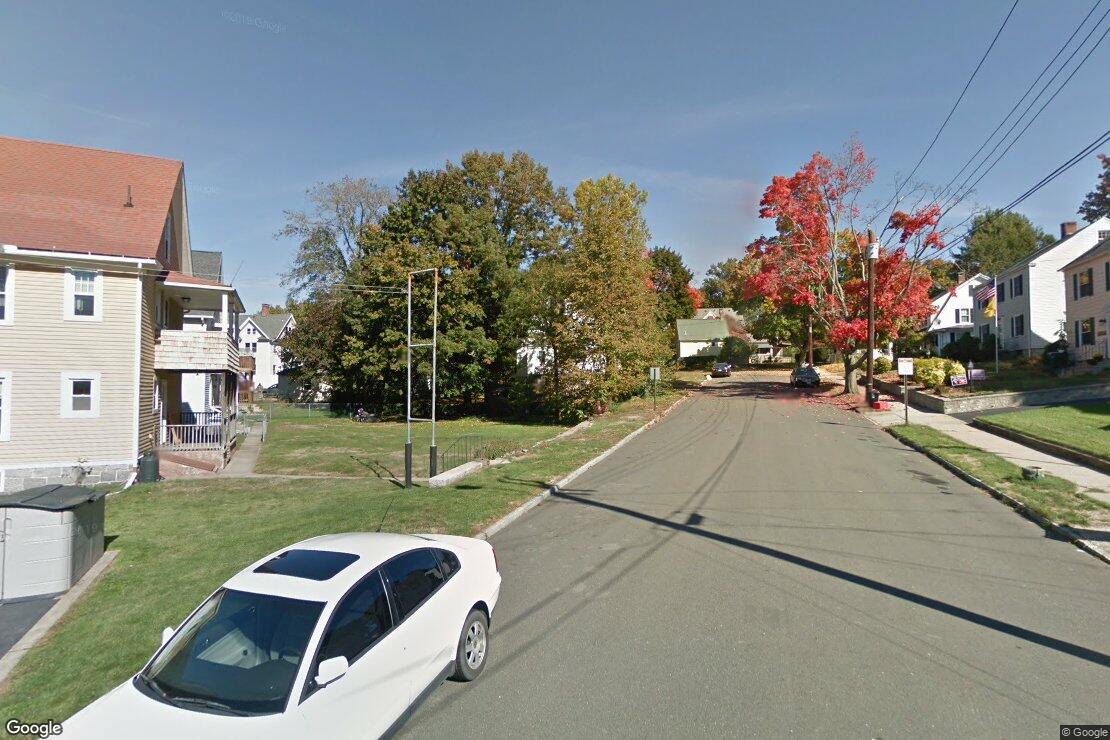 Duplex sells for 235,000 in Derby