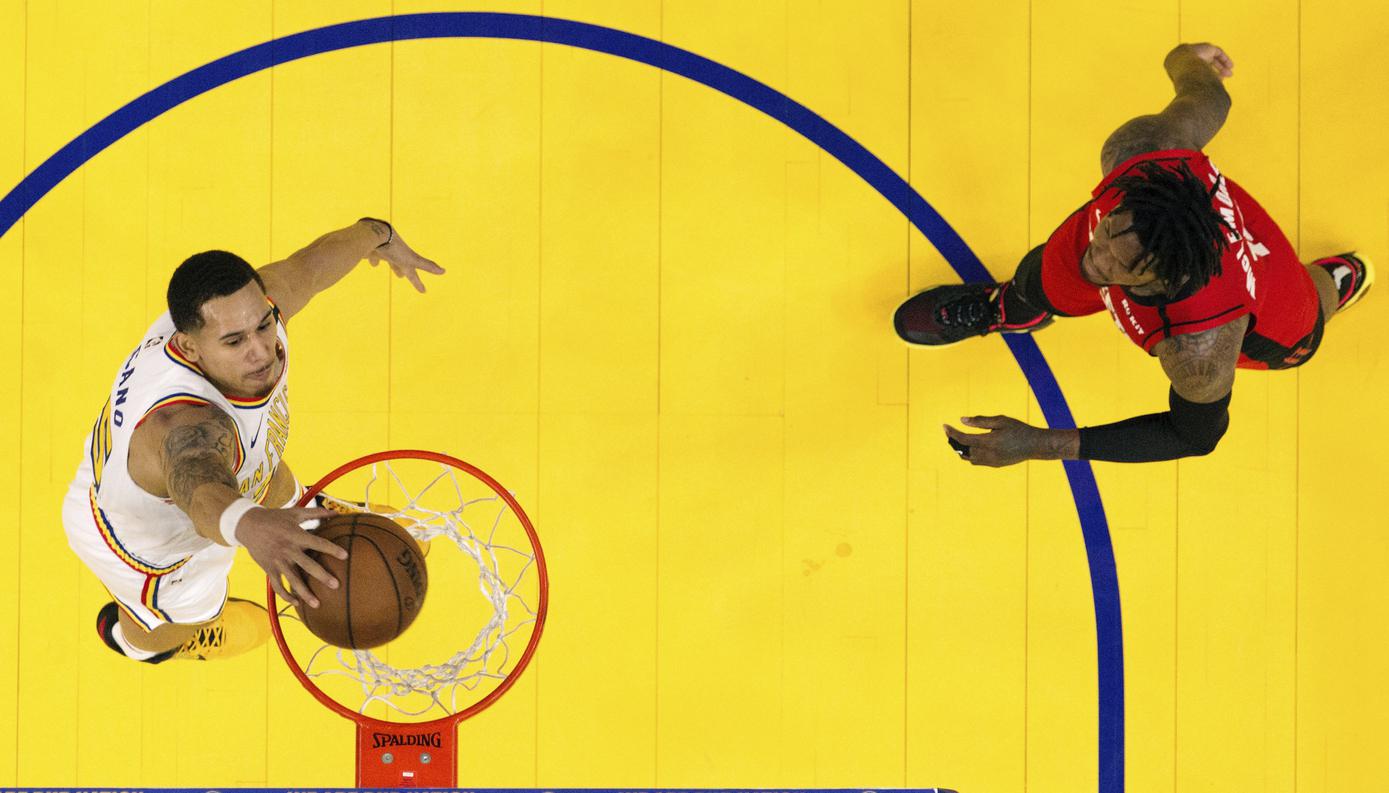 Marquette alumnus Juan Toscano-Anderson in NBA slam dunk contest