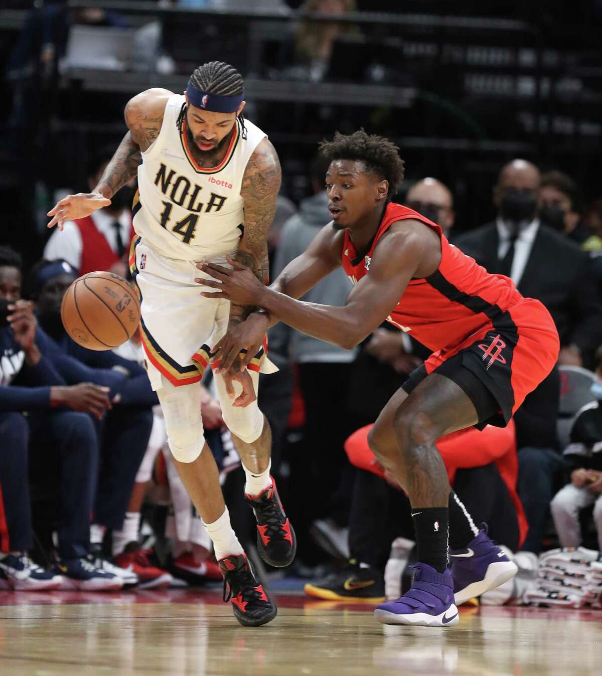 Jae'Sean Tate and the Rockets had no answers for slowing down Brandon Ingram and the Pelicans on Sunday night.