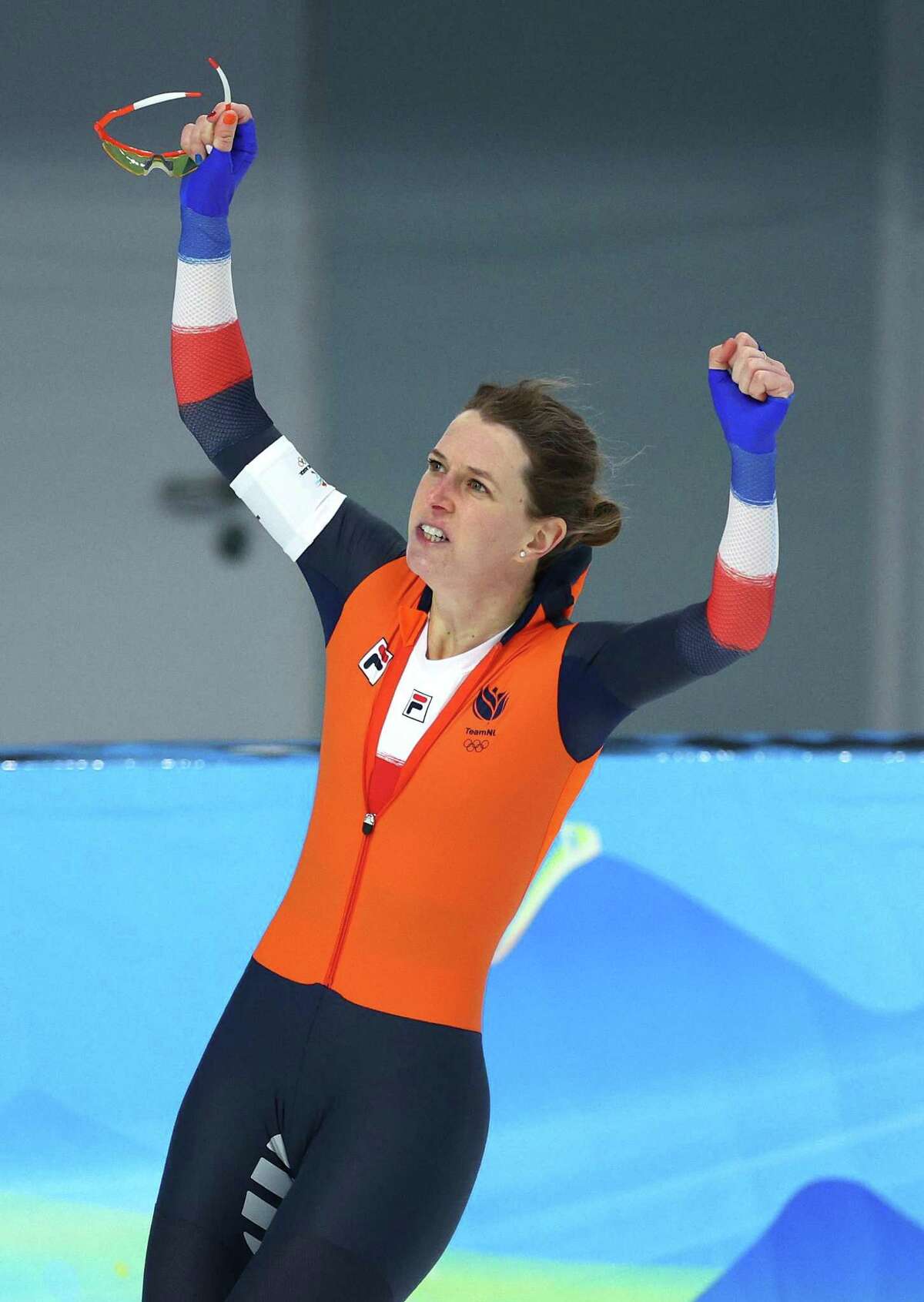 Ireen Wust’s victory in the 1,500 meters in a record time gave the Dutch speed skater a place in Olympic history.