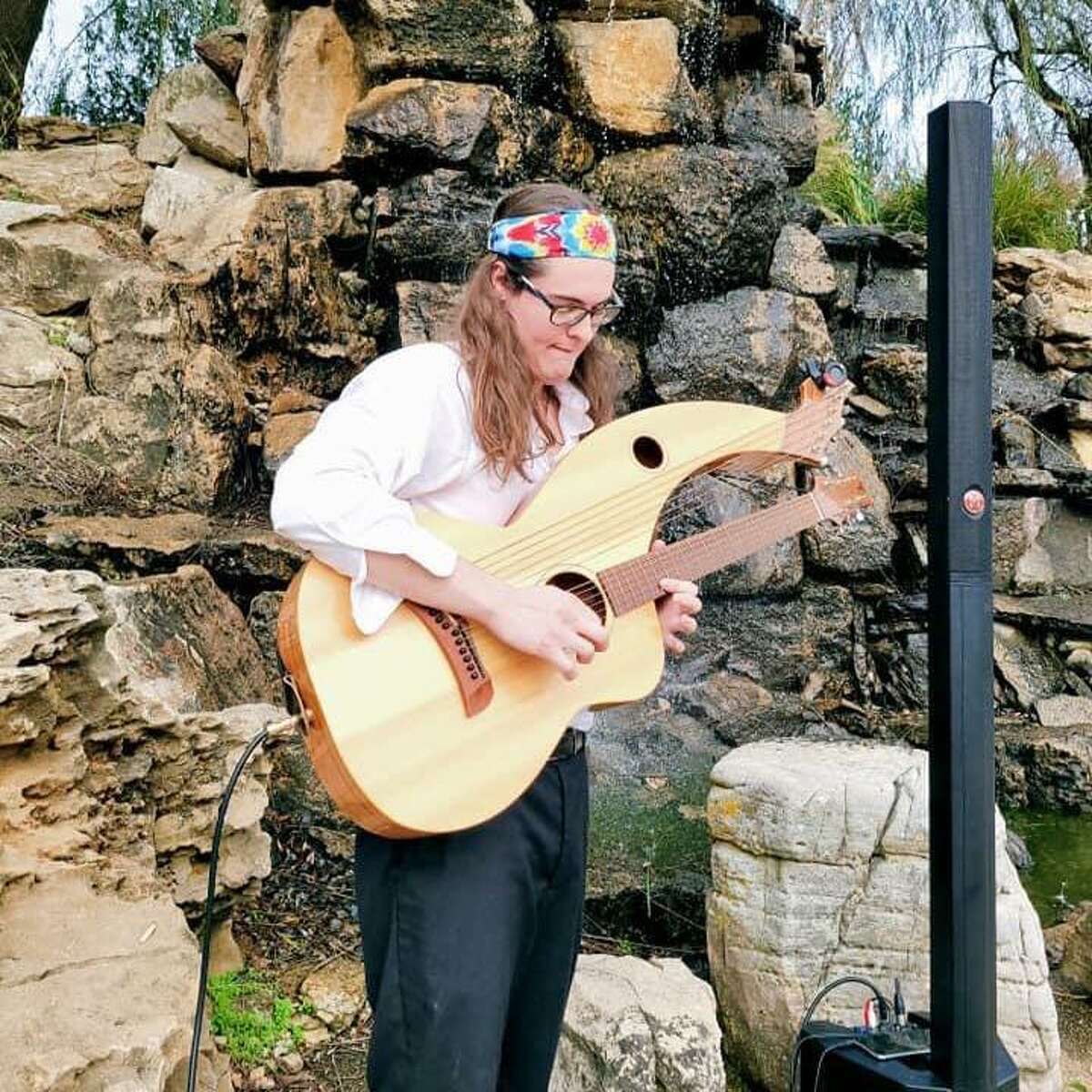 Darrius Spangler will play Grateful Dead medley at The Conservatory, 554 E Broadway, in Alton from 8-11 p.m. Thursday, Feb. 10.