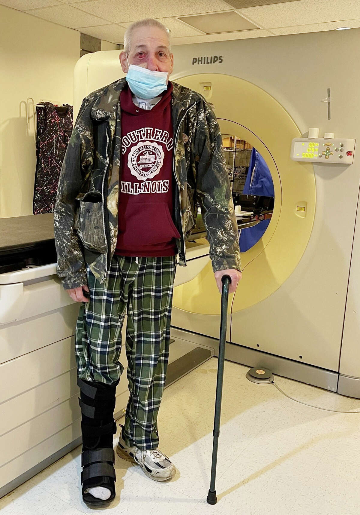 Mark Kelle goes to Alton Memorial Hospital for radiation treatments. Kelle’s care team said his recovery has been amazing. He never needed a feeding tube and hasn’t had to undergo chemotherapy treatment.