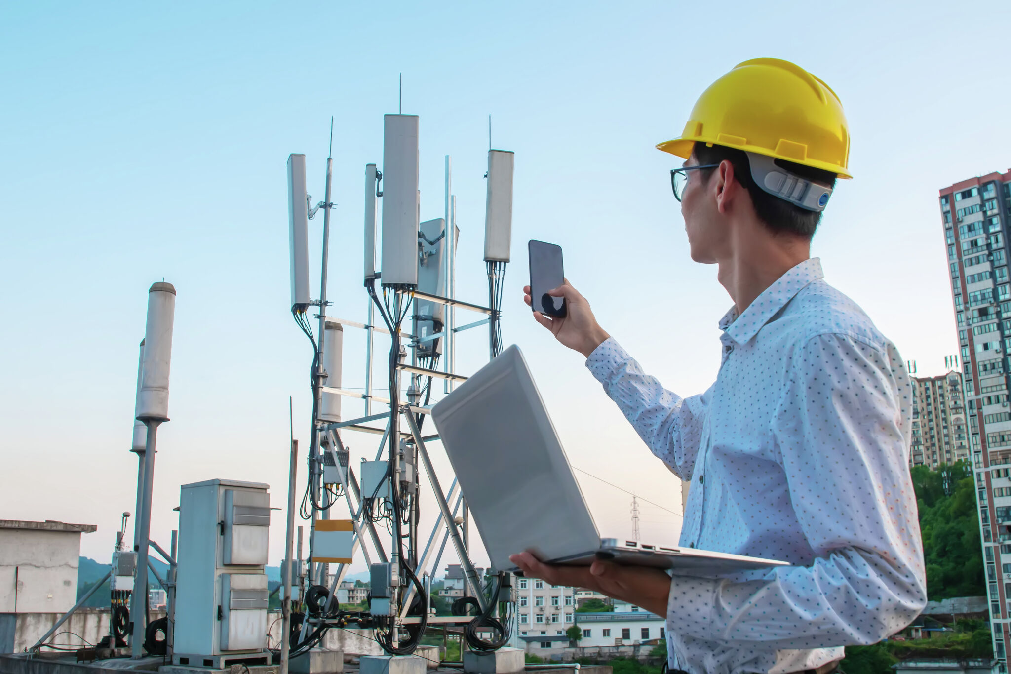 'Digital divide' keeps millions of Texans offline. Could 5G boost access? - Vimarsana News