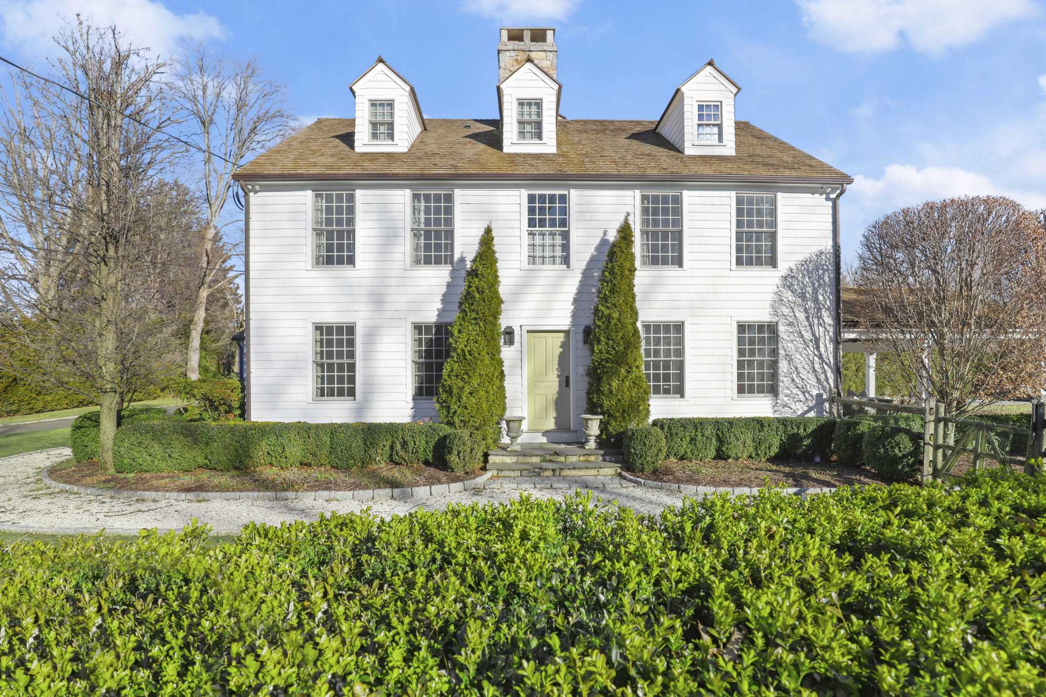 Westport colonial features 1700s fireplace and details - Vimarsana News
