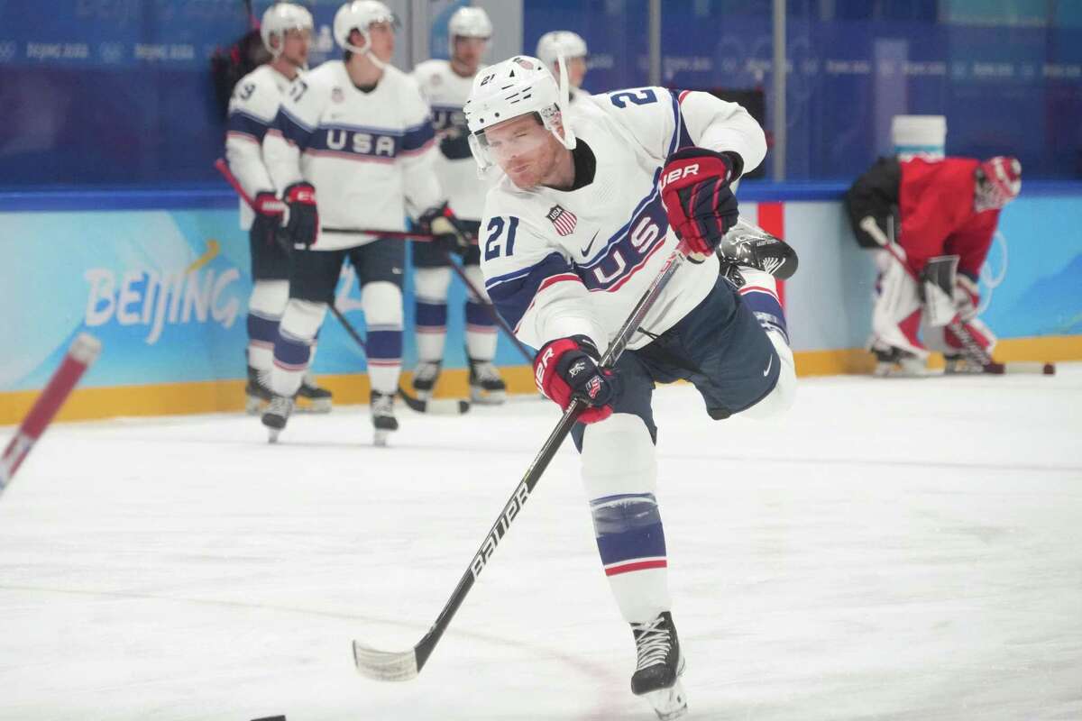 Brian O’Neill and his U.S. teammates will face China in men’s hockey in a preliminary round game at National Indoor Stadium in Beijing. Coverage begins at 5:10 a.m. Thursday on USA Network.