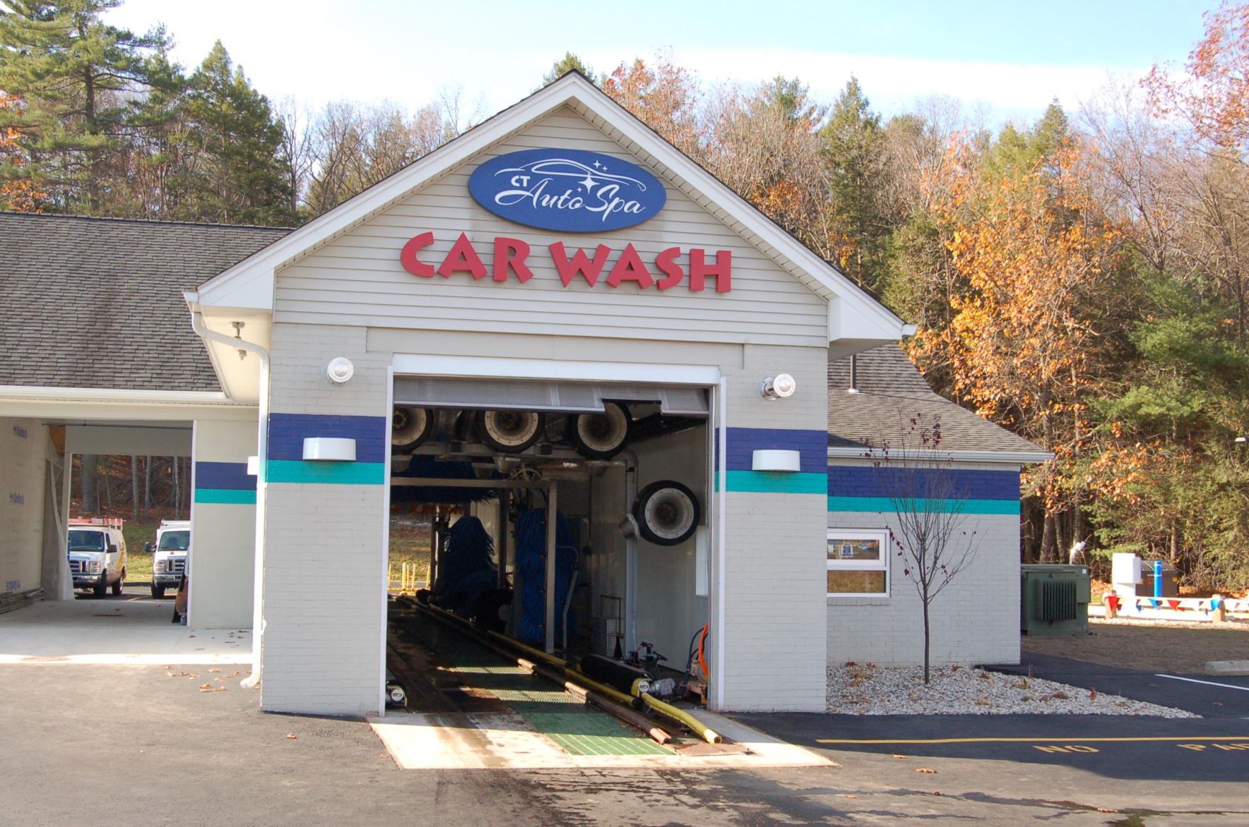 CT Auto Spa opens on Albany Turnpike, Simsbury