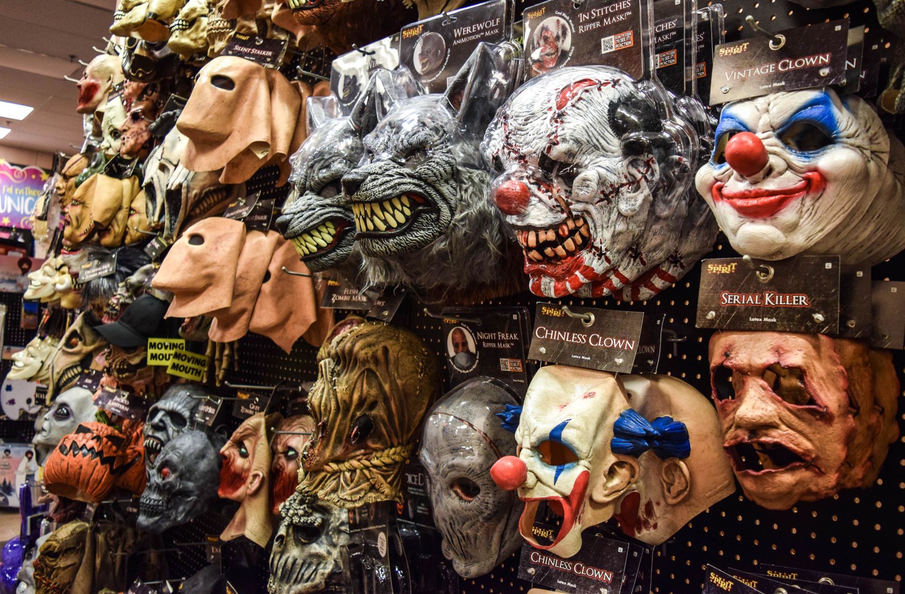 Spirit Halloween Store Opening