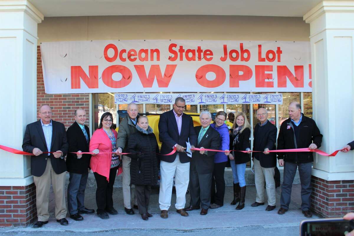 Ocean City Job Lot in Litchfield celebrated its grand opening with a ribbon cutting ceremony on March 17. From left are Bob Dinello, Ocean State Job Lot District Manager; Steve Zembrzuski, Ocean State Job Lot Store Manager; Doreen Howarth, Ocean State Job Lot Assistant Store Manager; Jon Torrant and Anne Dranginis, Litchfield Selectmen; James Hines, Ocean State Job Lot Regional Director; Leo Paul, Litchfield First Selectman; Jaime Makuc & Mikki Pettinicchi, Litchfield Prevention Council; Cleve Fuessenich, Chairman of the Litchfield Economic Development Commission; and David Sarlitto, Executive Director, Ocean State Job Lot.
