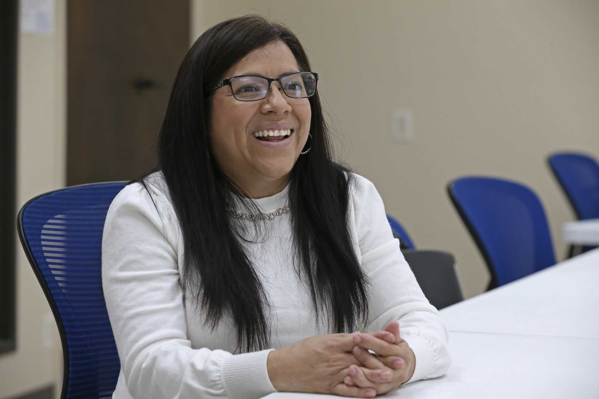 'I have a career': After bumpy roll-out, over 1,100 San Antonians working through Train for Jobs - Vimarsana News