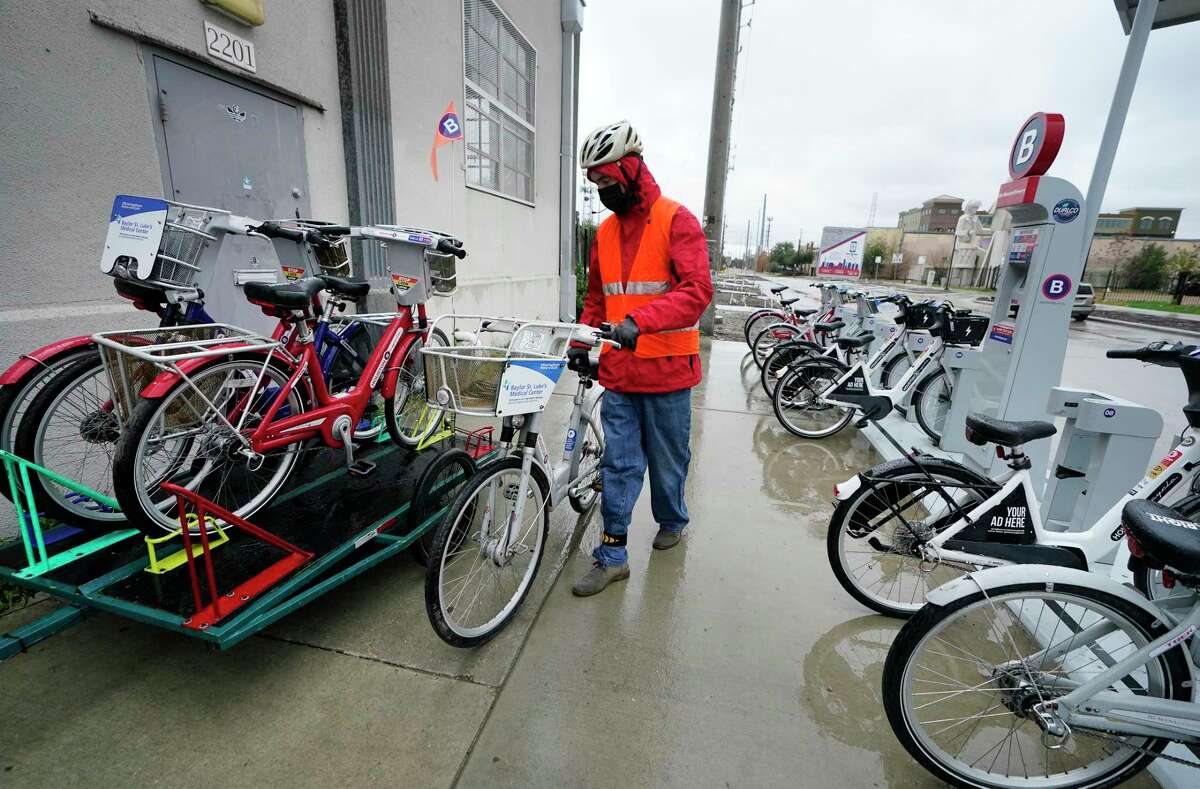 A Tricked-out Trike Is Hauling Bikes And Turning Heads In Downtown ...