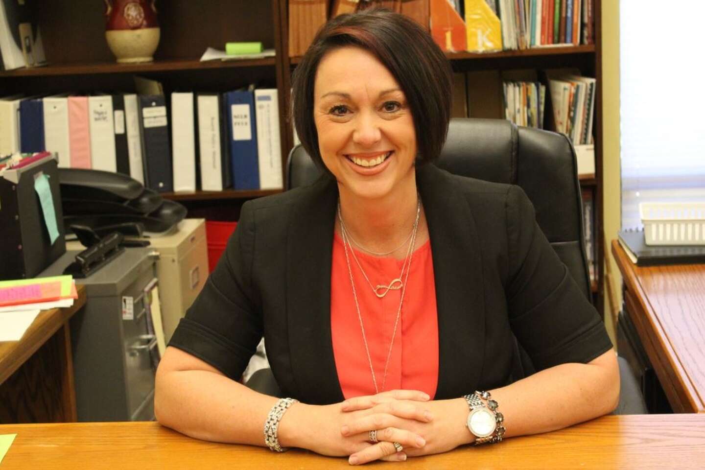 2 Bethalto School Board members abruptly resign before meeting